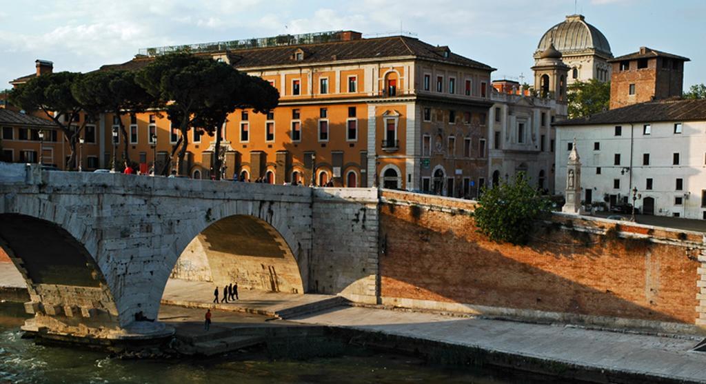 Over The Tiber Loft Roma Ngoại thất bức ảnh